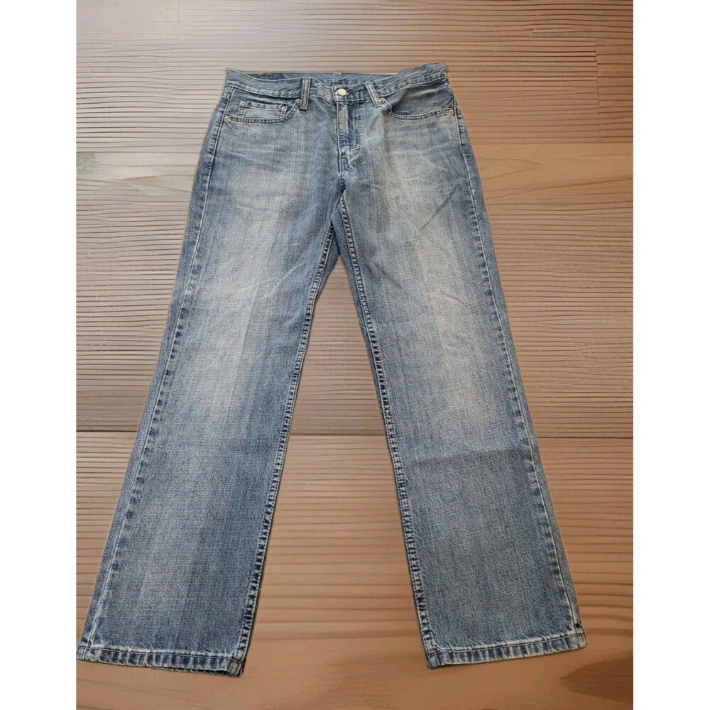 Levi’s 514 Straight Fit Jeans W33 L30 Light Wash Blue 100% Cotton 2014 - Picture 2 of 6